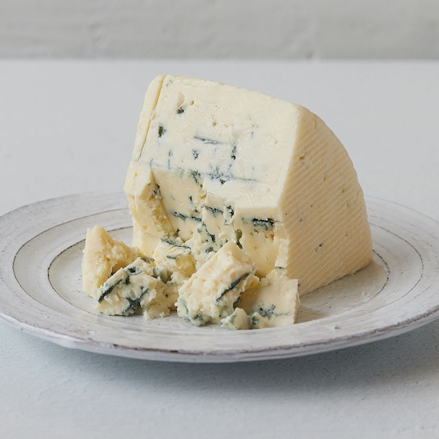 Point Reyes Original Blue Cheese  a creamy, rich blue cheese | Murray's  Cheese