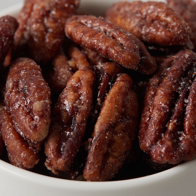 Fortune Favors Classic Candied Pecans – a sweet, crunchy snack