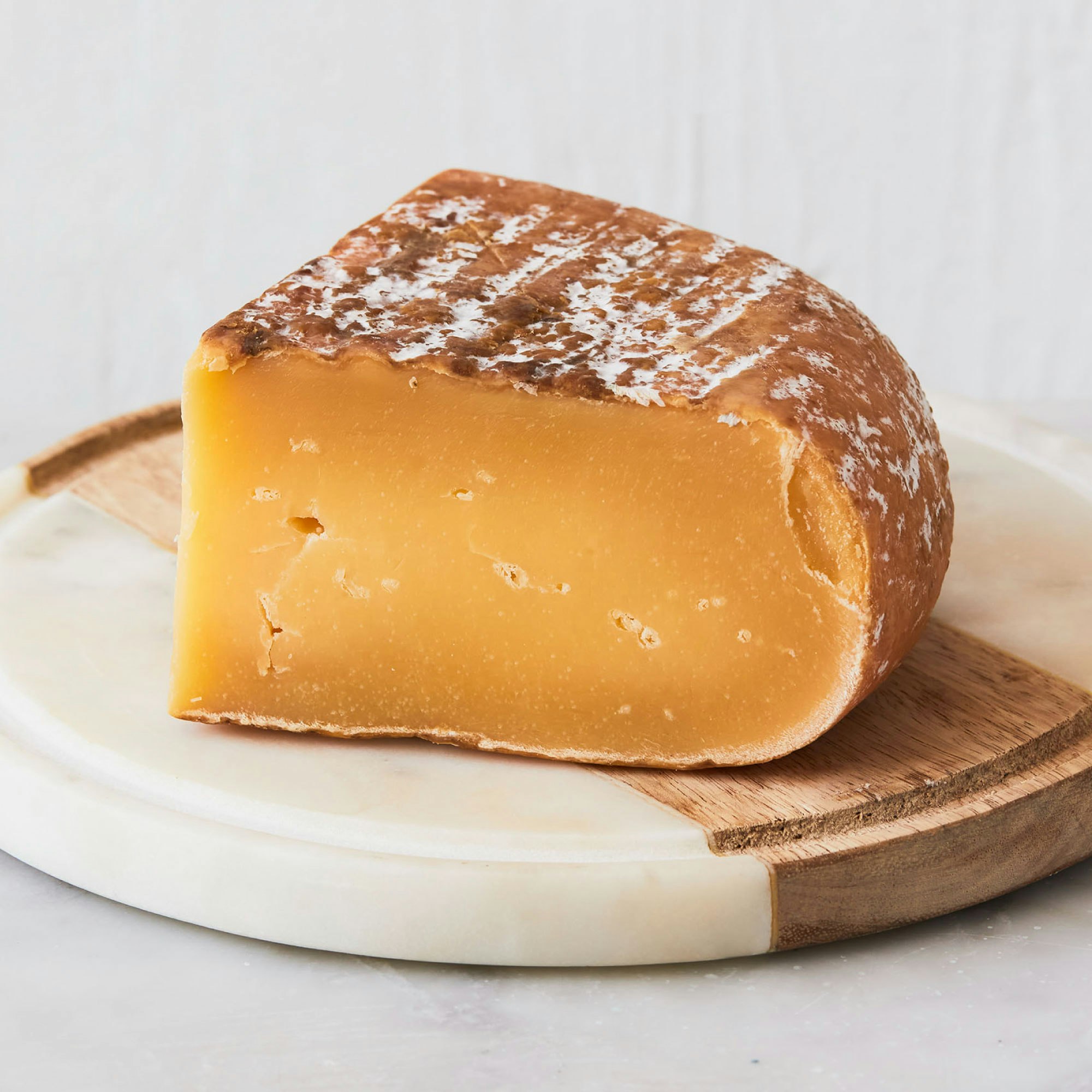 mahon semicurado meloussa cheese