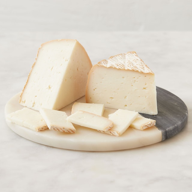 Hervé Mons 1924 Bleu - a milky, bacon-y French blue cheese 