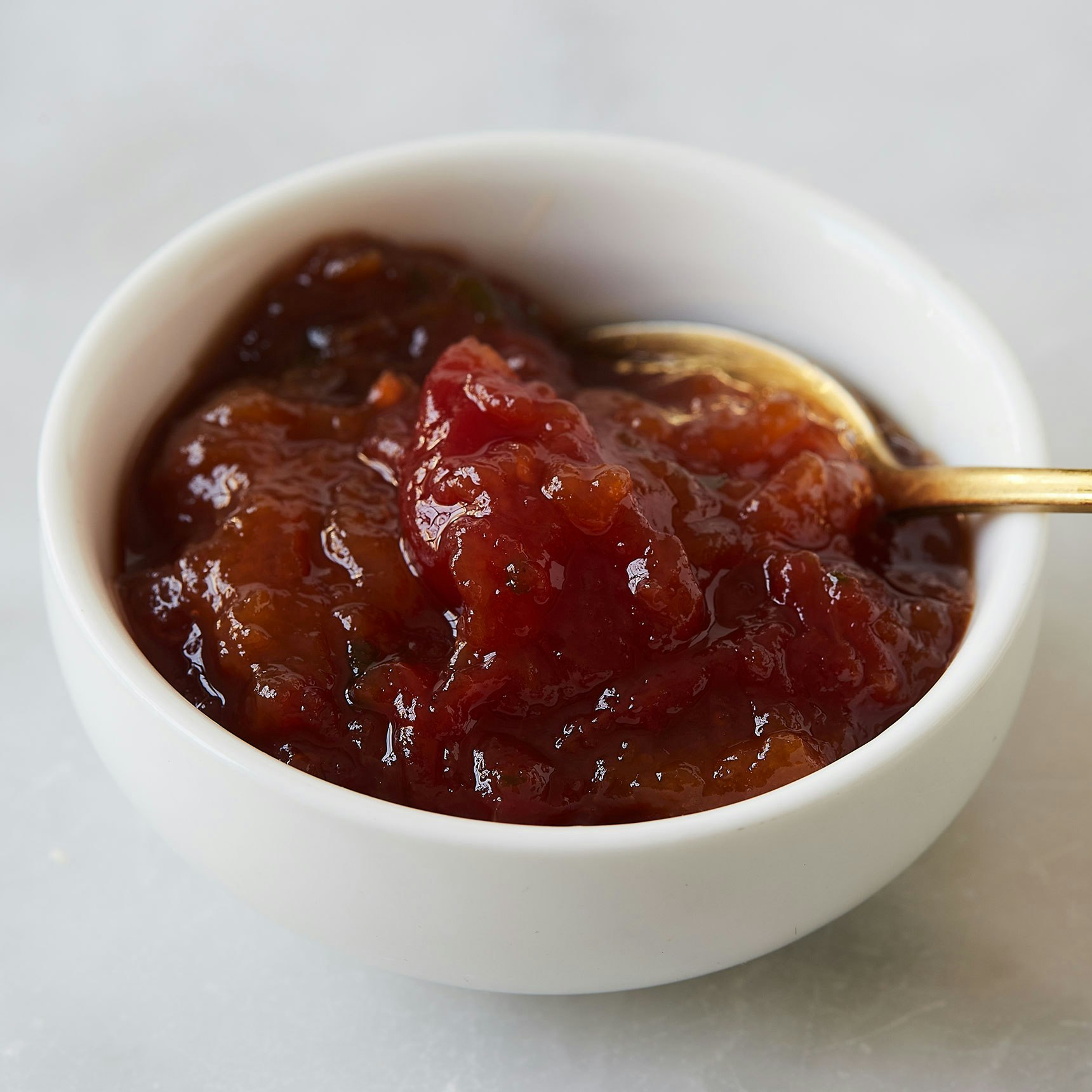V Smiley Preserves Peach Bulgarian Pepper Tomato Jam